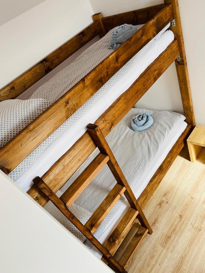 Nowecin Apartamenty Lebska Ostoja מראה חיצוני תמונה
